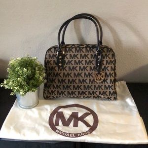 MICHAEL KORS medium tote